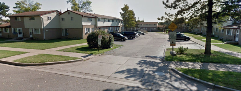 Newman_Court_Apartments-Exterior-Buildings-Neighborhood