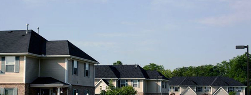 Silver_Creek_Apartments-Complex_Entrance